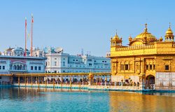 Agra-Amritsar-Manali-Kullu-Delhi-student-tour